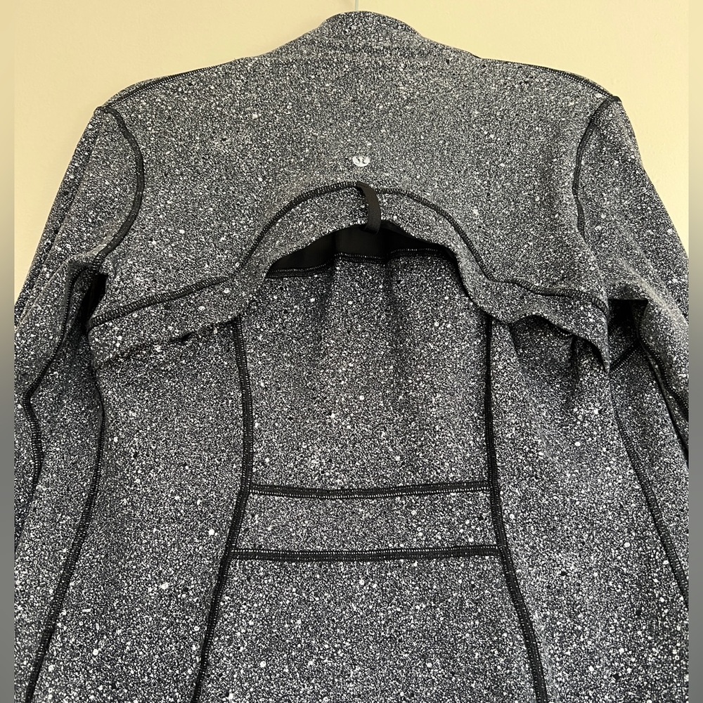 Lululemon Define Jacket - image 3